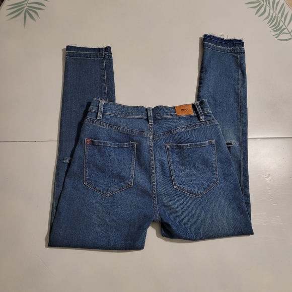SOLD BDG High Rise Skinny Grazer Jeans - Picture 2 of 4